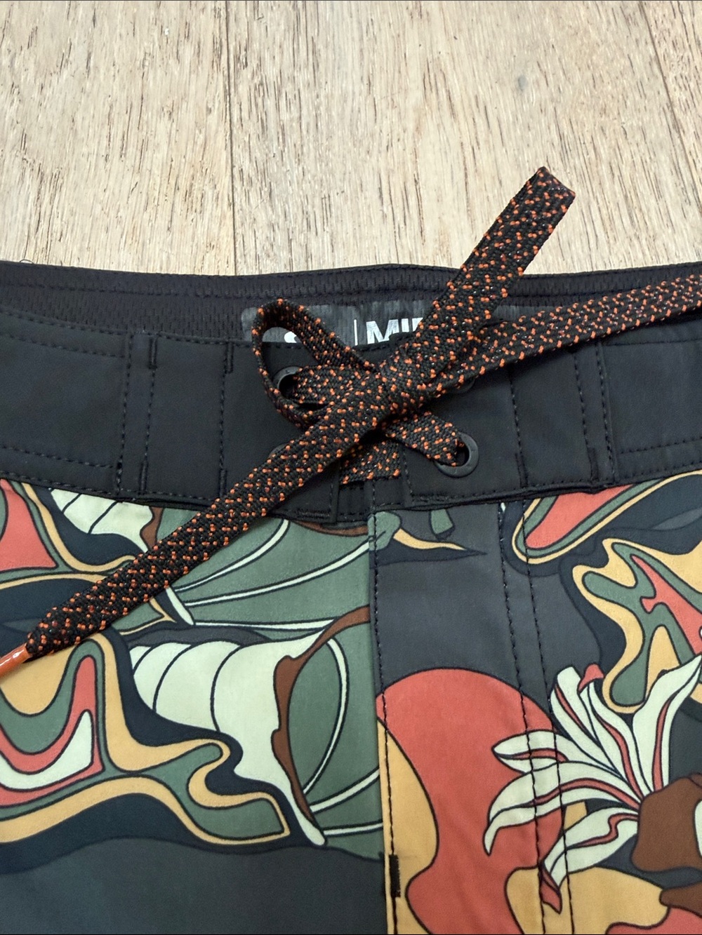 Rip Curl Men’s Camo Boardshorts - Picture 4 of 6